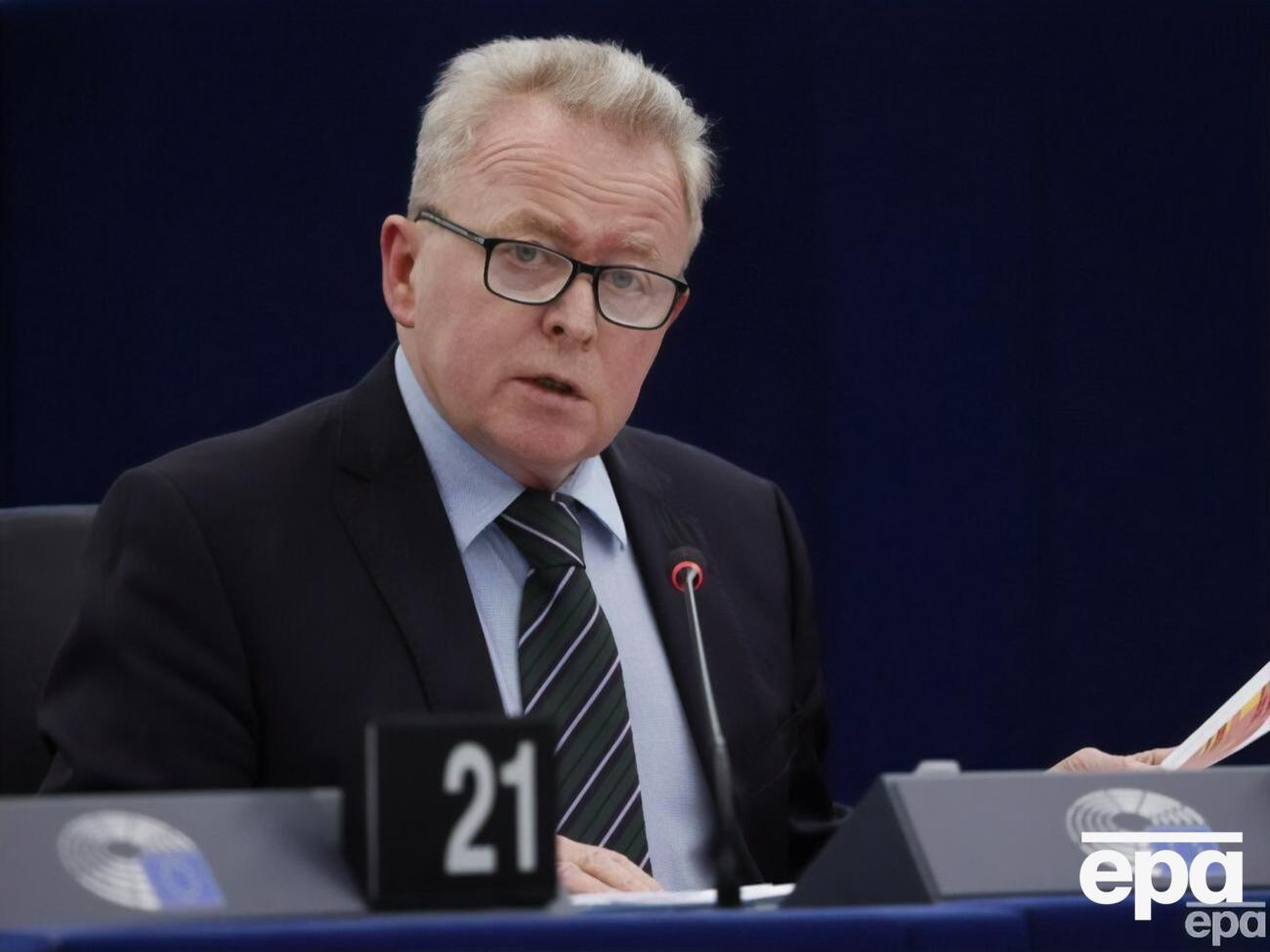 За словами Войцеховського, Євросоюз готовий сприяти експорту всього українського зерна так званими дорогами солідарності