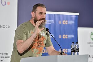 Лисовой: Более 300 учебных заведений разрушены, более 1000 учебных заведений повреждены
