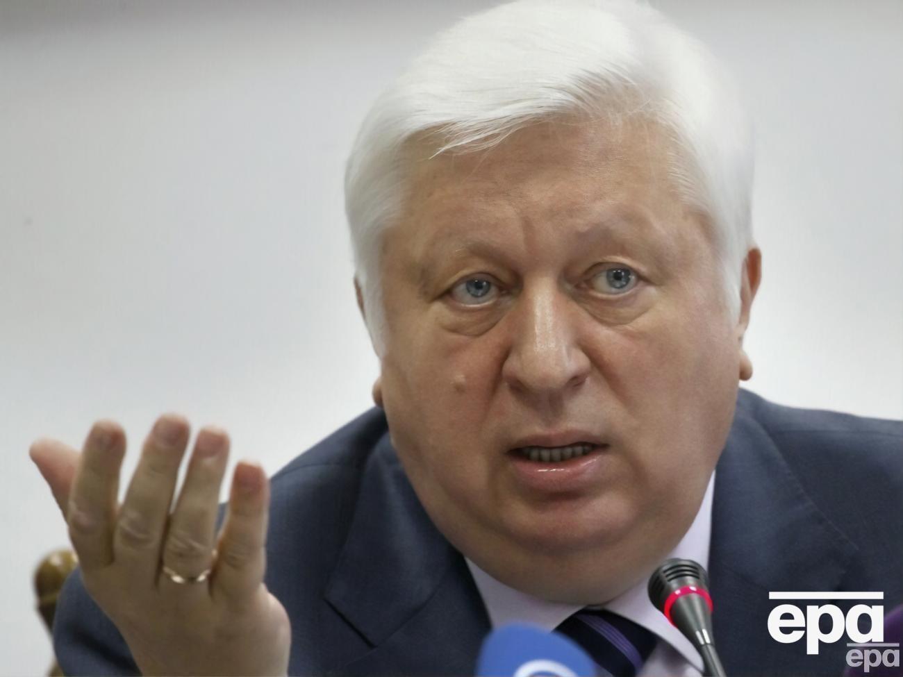 Колишнього генпрокурора обвинувачують у корупції і зловживанні службовим становищем