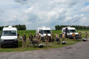 Чергову партію комплексів отримали 44-та окрема артилерійська бригада, один із розвідувальних підрозділів сил оборони та 190-й навчальний центр ЗСУ