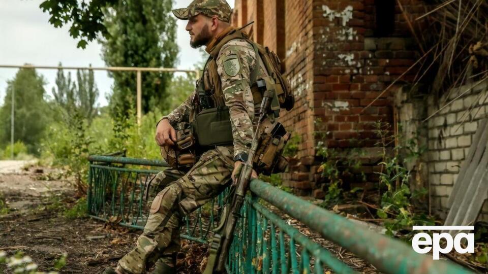Українські захисники стримують наступ окупантів на лиманському та куп'янському напрямках і успішно наступають на південному фланзі Бахмута, повідомила Маляр