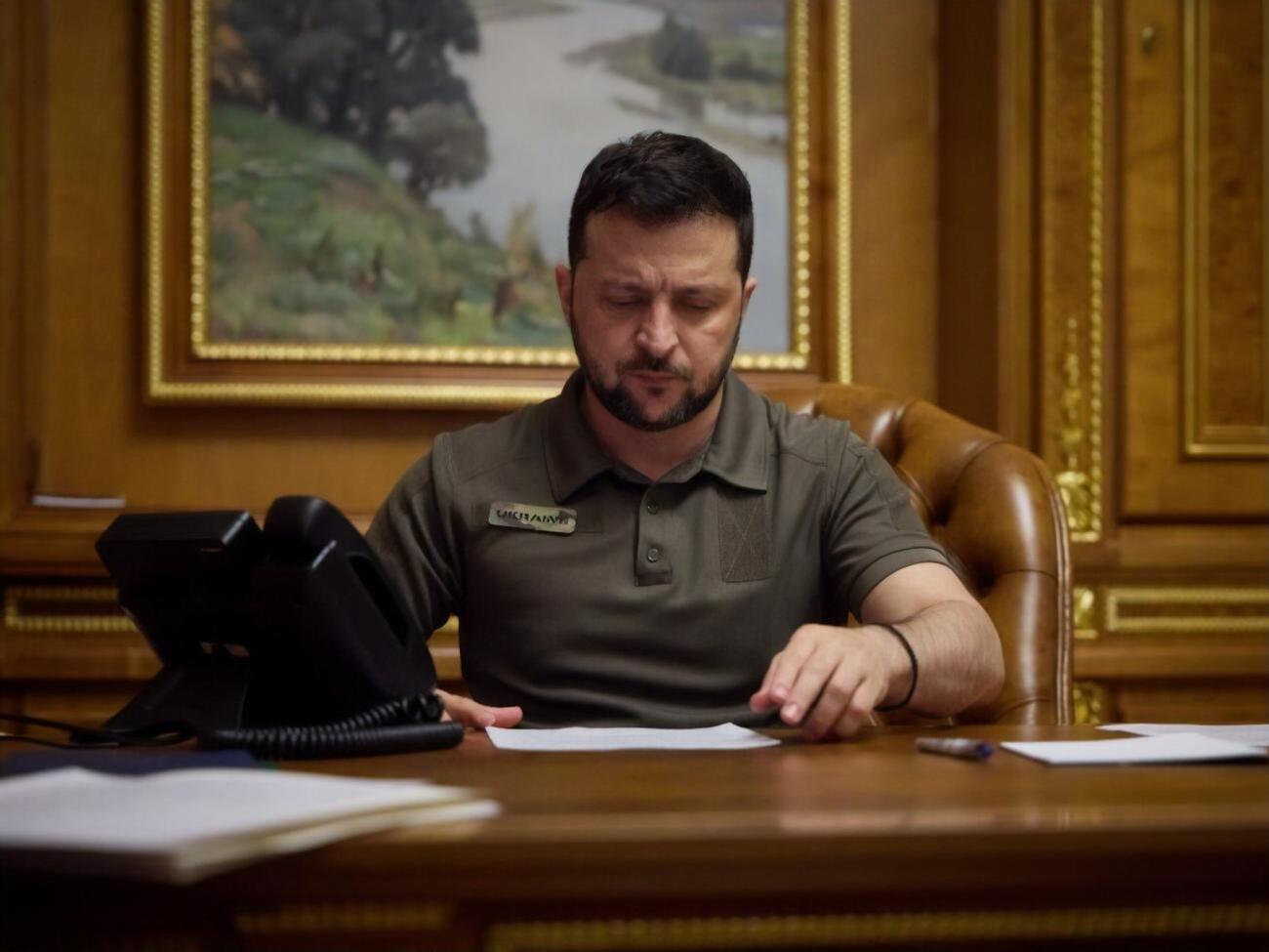 Зеленський вніс у Раду два законопроєкти &ndash; щодо продовження строку мобілізації і воєнного стану