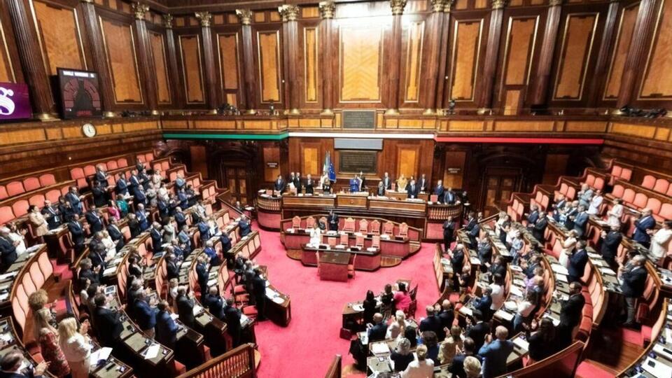 Сенат Італії прийняв рішення, що стосується України