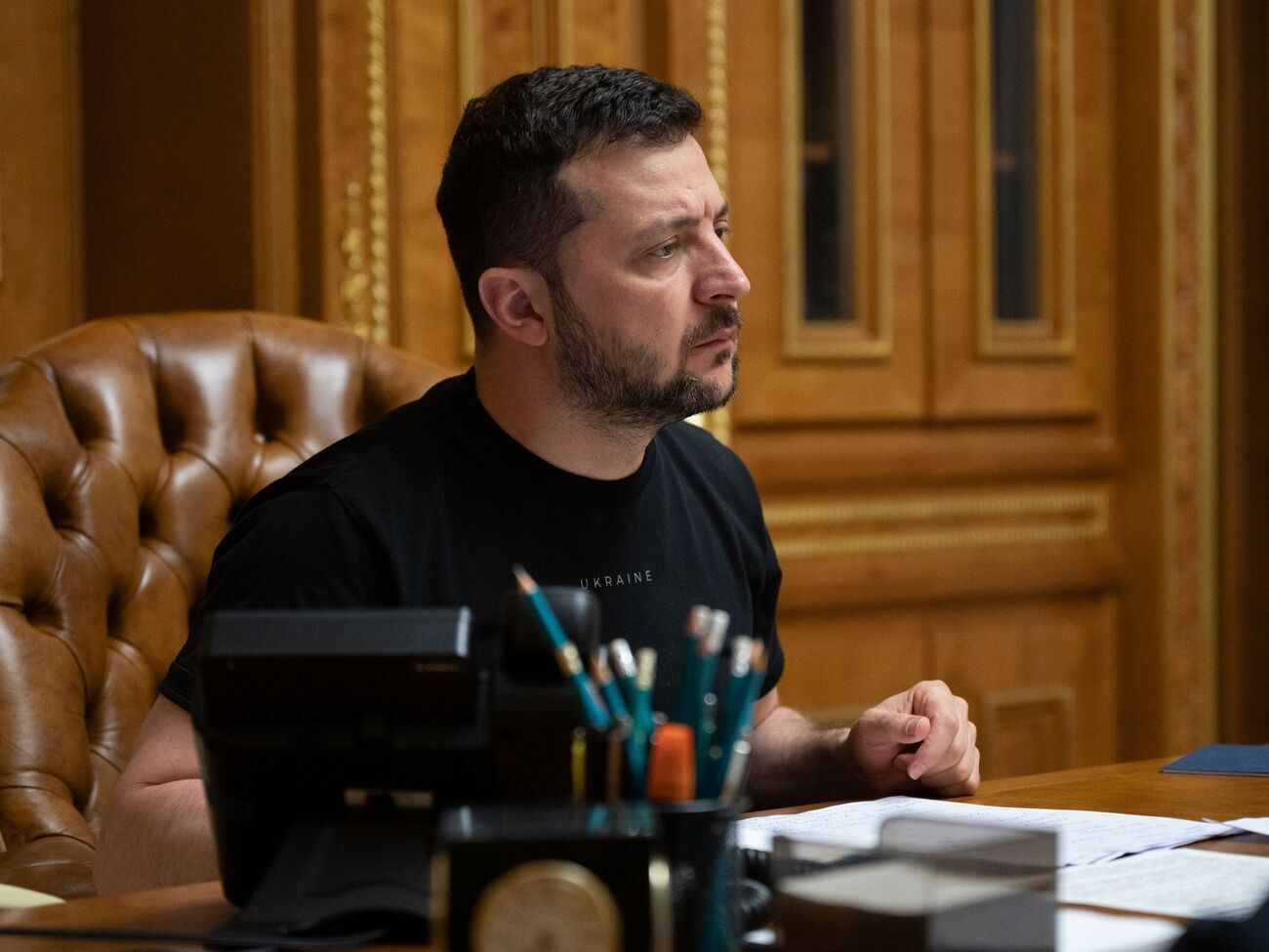 Україна готує комплекс заходів щодо реінтеграції Криму, розповів Зеленський