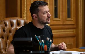 Україна готує комплекс заходів щодо реінтеграції Криму, розповів Зеленський