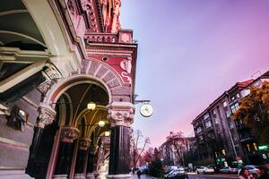 НБУ удерживал учетную ставку на уровне 25% более года