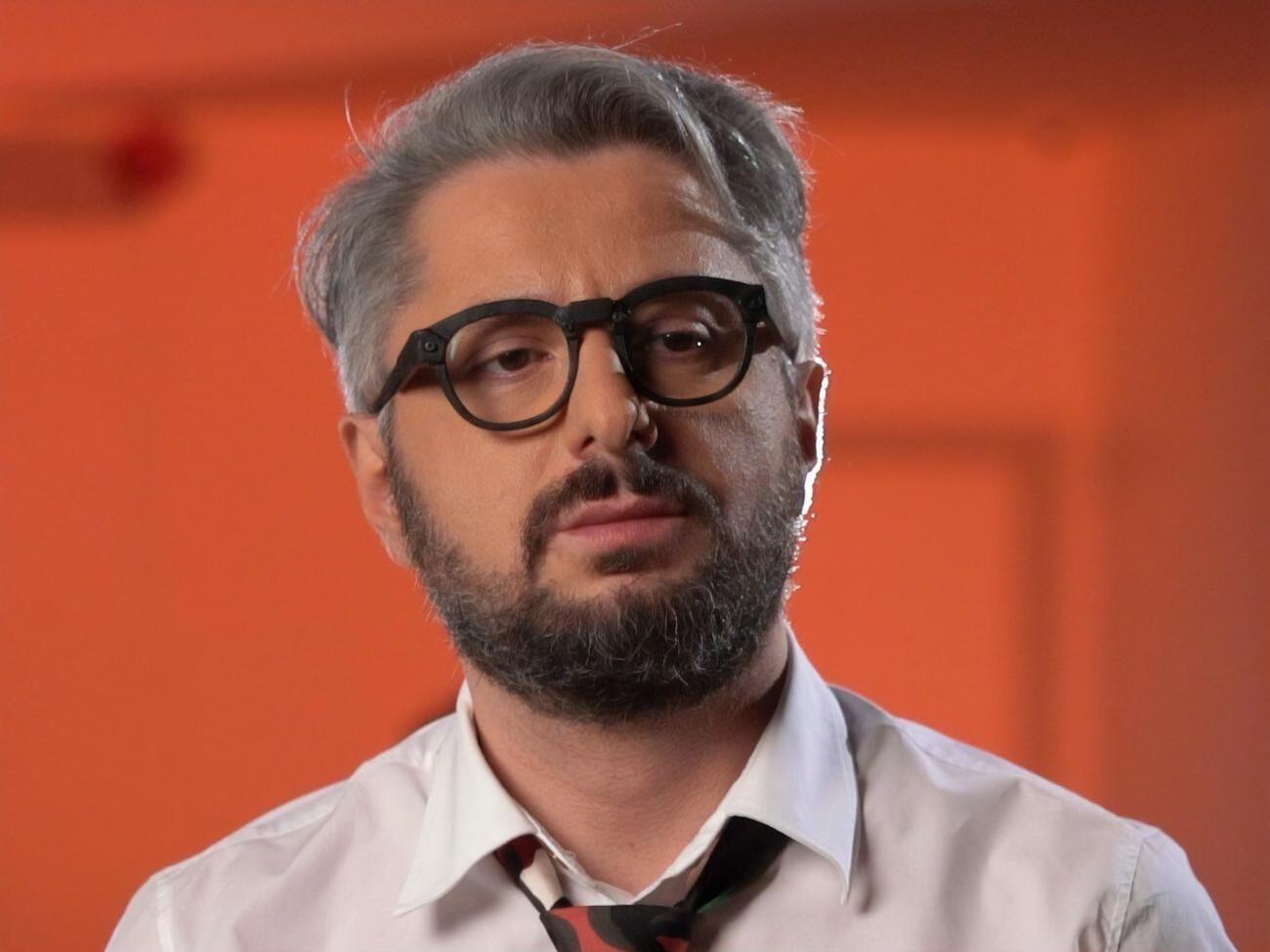 Гварамия:&nbsp;Я абсолютно уверен: они просто посылают, понимаете, скрипты, как работать. Прописанные скрипты разных кампаний, даже отдельных сюжетов, телевизионных репортажей