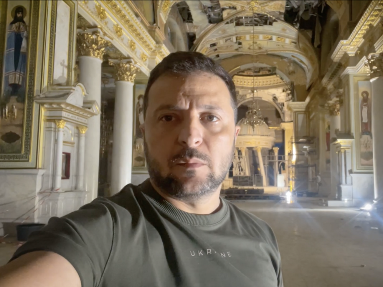 Зеленский посетил&nbsp;Свято-Преображенский кафедральный собор в Одессе