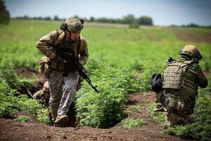 Українські військові ведуть наступальні дії на кількох напрямках