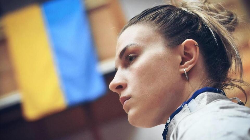 Харлан отказалась пожимать руку россиянке