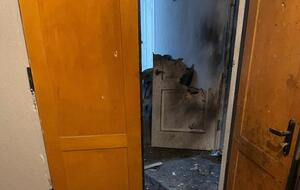 За даними поліції, у будівлі спрацювала граната