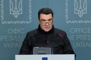 Данилов: Если речь пойдет о каких-то уступках России, нам нужно внимательно смотреть, чтобы эта граница не была перейдена