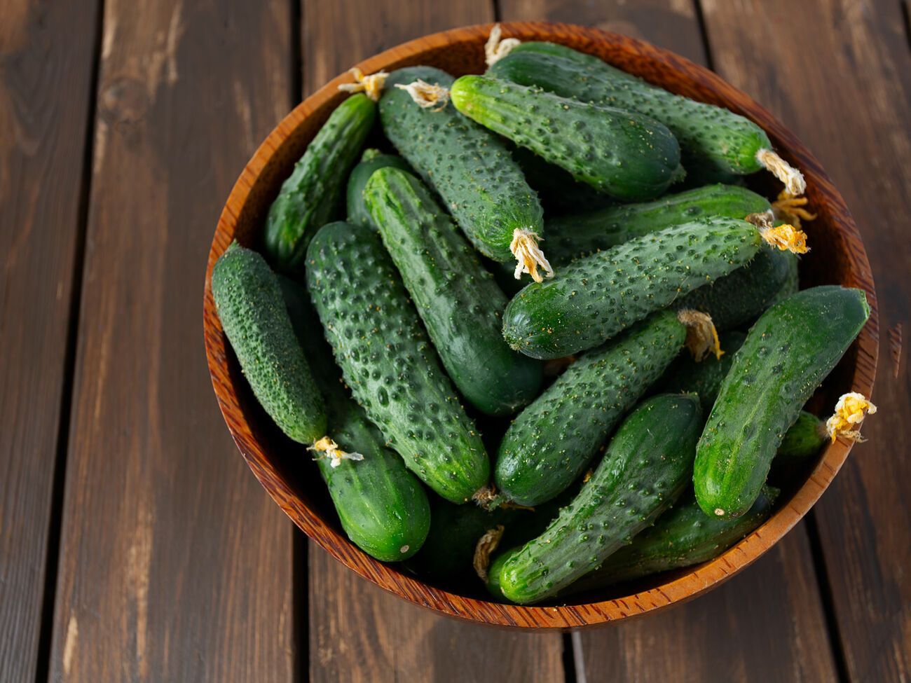 Огірки не можна зберігати поряд з динями й бананами