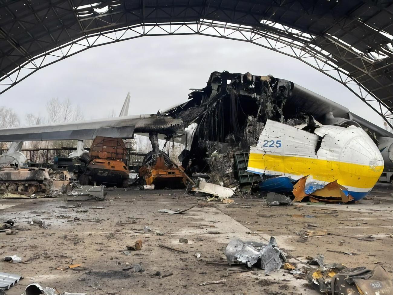 "Мрія" была уничтожена оккупантами сразу после начала вторжения