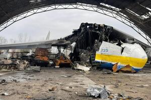 "Мрія" была уничтожена оккупантами сразу после начала вторжения