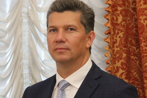 Карандеев является первым заместителем главы Минкульта
