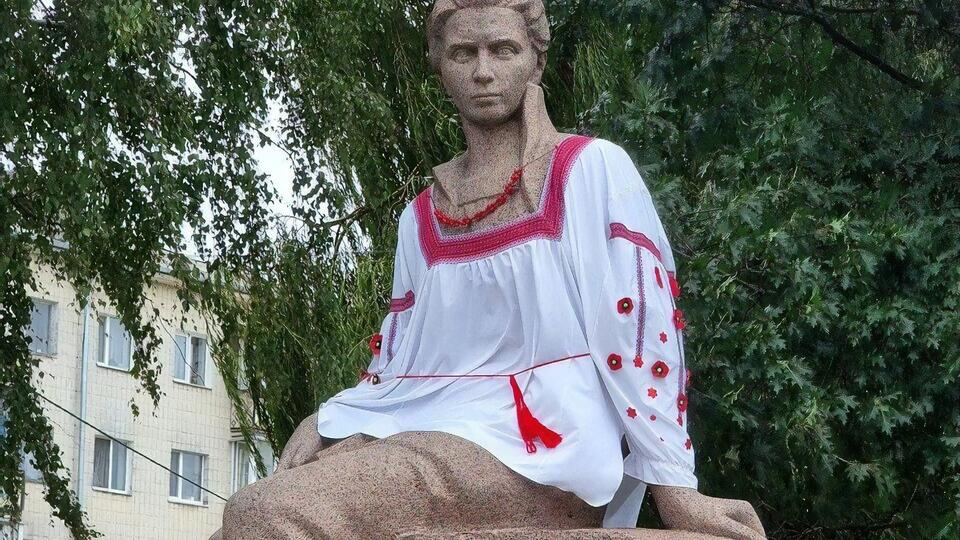 Леся Українка народилася 25 лютого 1871 року у Звягелі