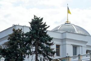 Російські й білоруські рублі залишаються баластом для українських компаній, зазначили в парламентському комітеті