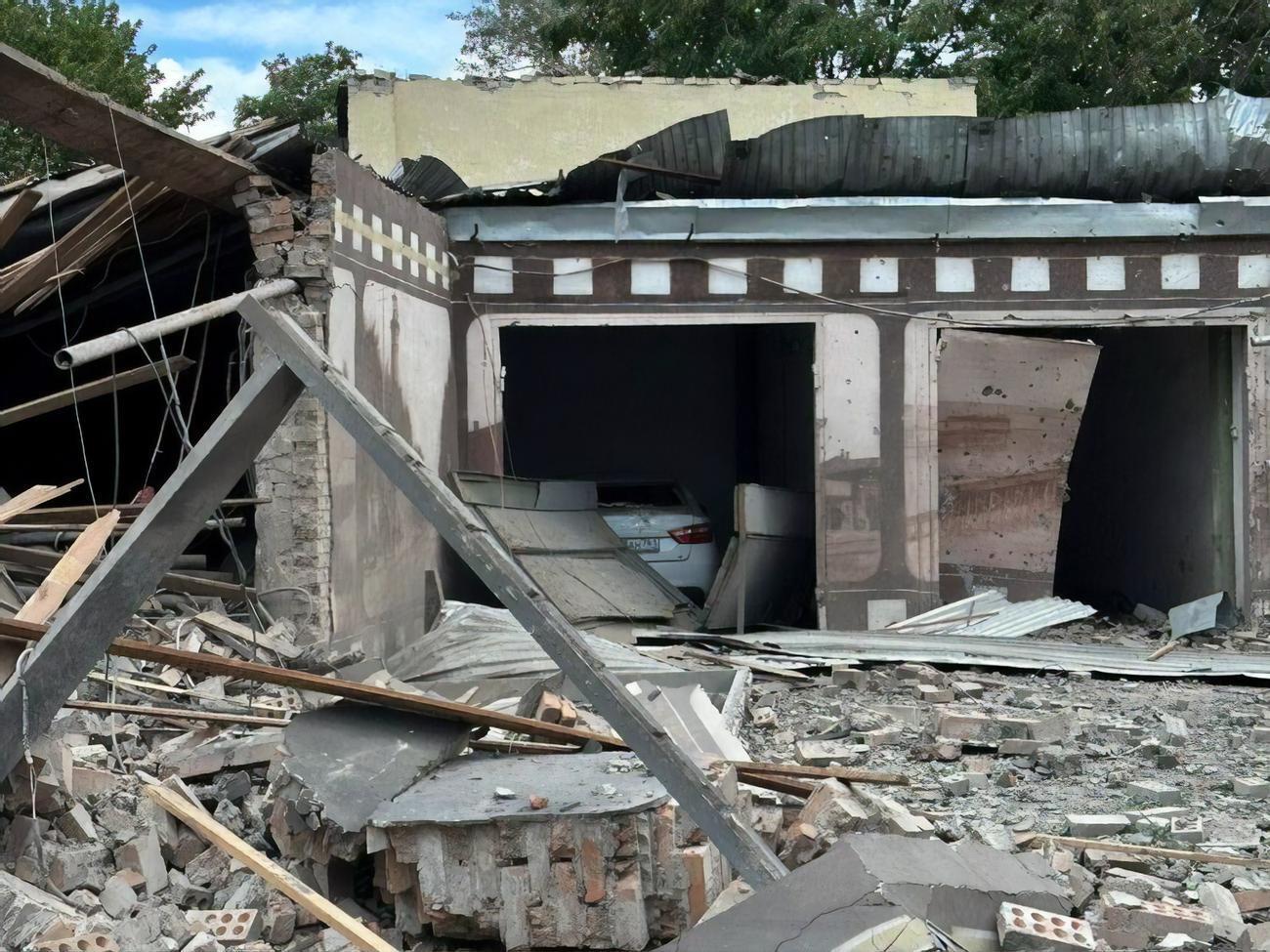 Руйнування у Таганрозі, за версією російської сторони, спричинило падіння зенітної ракети С-200