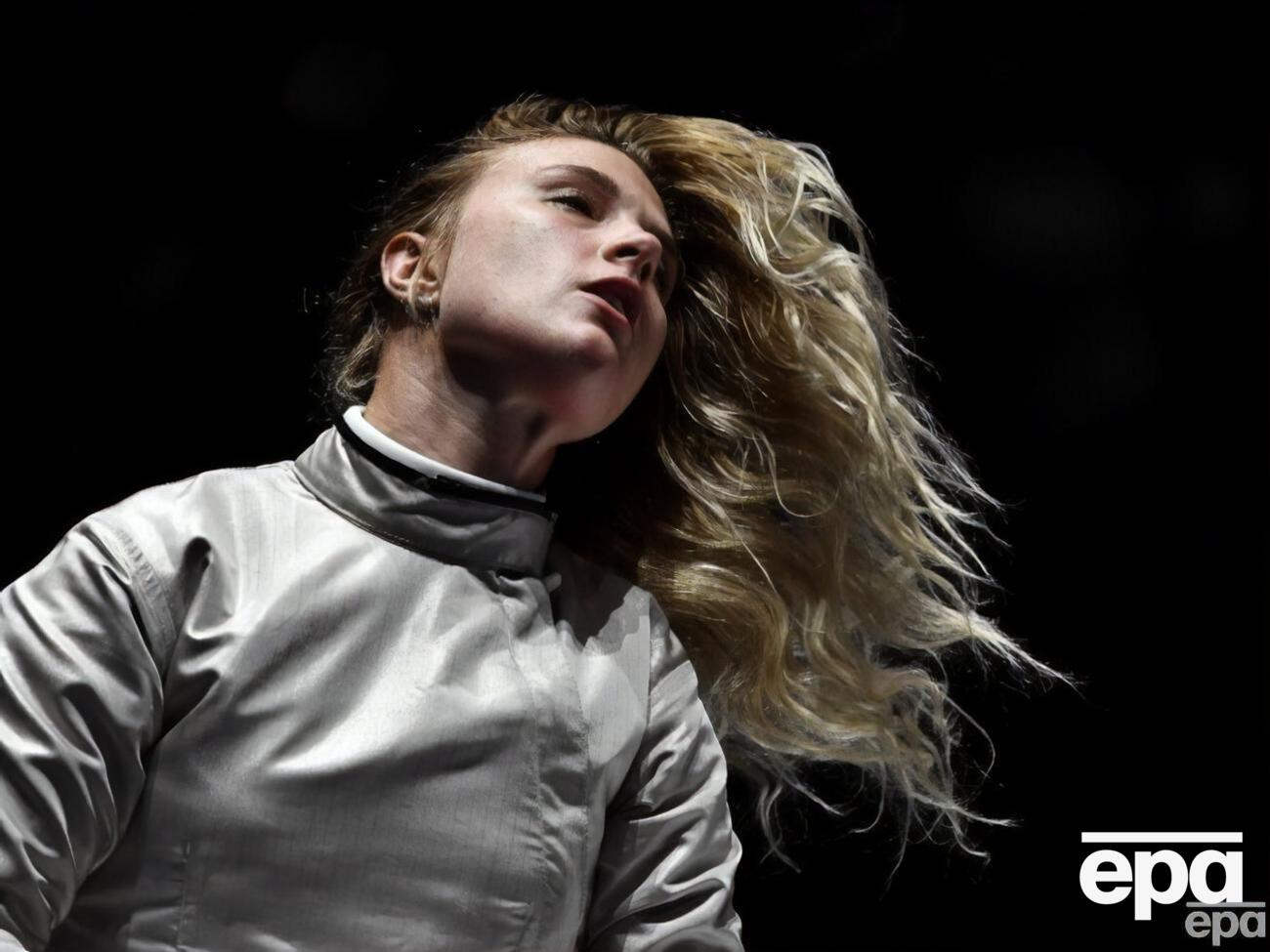 Харлан отказалась пожать руку побежденной ею сопернице из страны-агрессора РФ