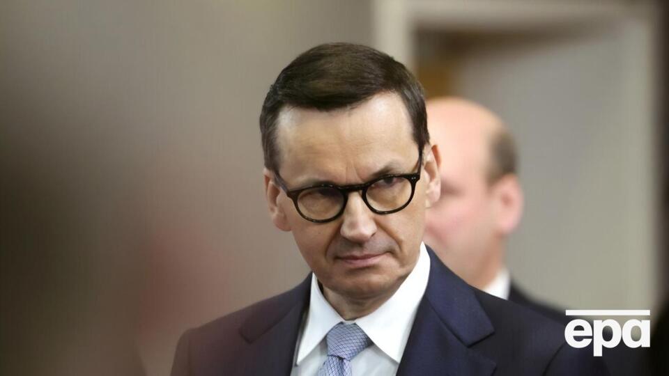 Наемники могут помочь нелегальным мигрантам пересечь границу или сами зайдут в Польшу, предположил премьер