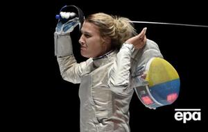 Харлан дисквалифицировали из-за отказа жать руку россиянке