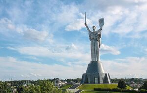 Монумент хотят переименовать на "Украина-мать"