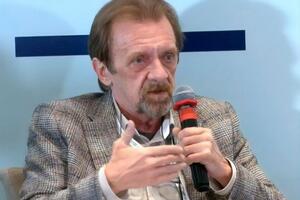Із порту Тамань в Іспанію вийшов танкер із російською нафтою. Напевно, цей прямий рейс присвячено початку головування Іспанії в ЄС