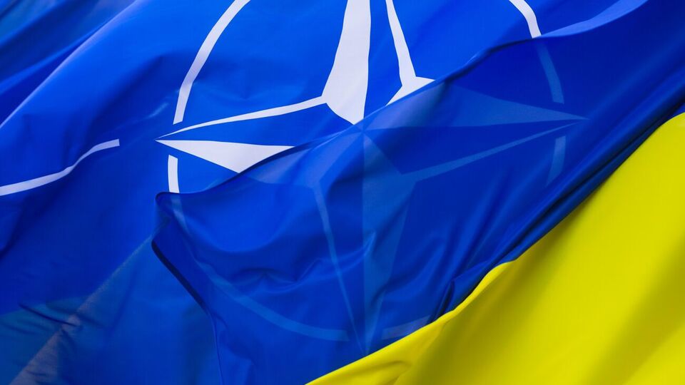 Карбер и Тревор считают, что западные партнеры должны больше поддерживать Украину
