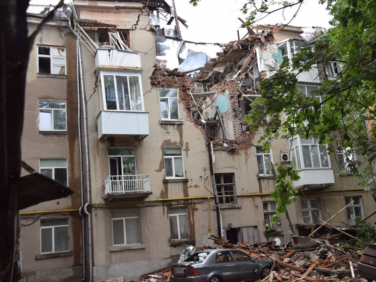 В результате атаки по Сумам погибли два человека