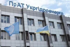 "Укргидроэнерго" может быть более стабильной на рынке двусторонних договоров с октября, при соответствующих погодных условиях, отметил замгендиректора