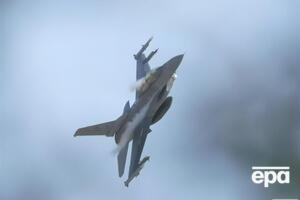 Кулеба пояснив затримку з навчанням на F-16
