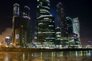 В районе взрыва перекрыто движение