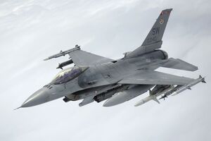 Рустамзаде: С F-16 в течение шести месяцев можно радикально увеличить огневые возможности украинской армии