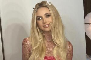 Барановская: Привет, Барби!