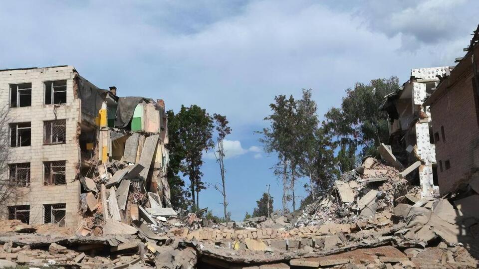 В Сумах российские оккупанты разрушили и повредили несколько зданий, нанеся ракетный удар 29 июля