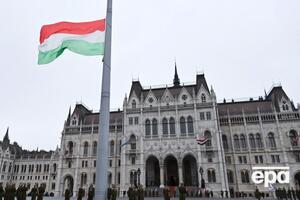 На голосование в парламенте не явились члены правящей партии, у которой – две трети голосов