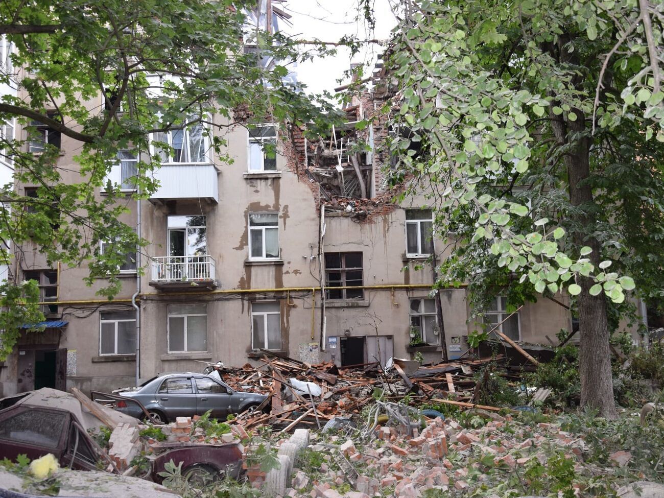 В результате атаки оккупантов на Сумы погибли три человека