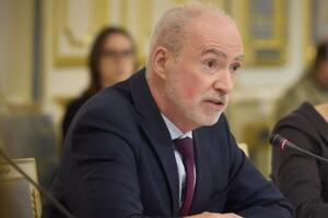 Етьєн де Понсен очолив французьку дипмісію в Києві в серпні 2019 року
