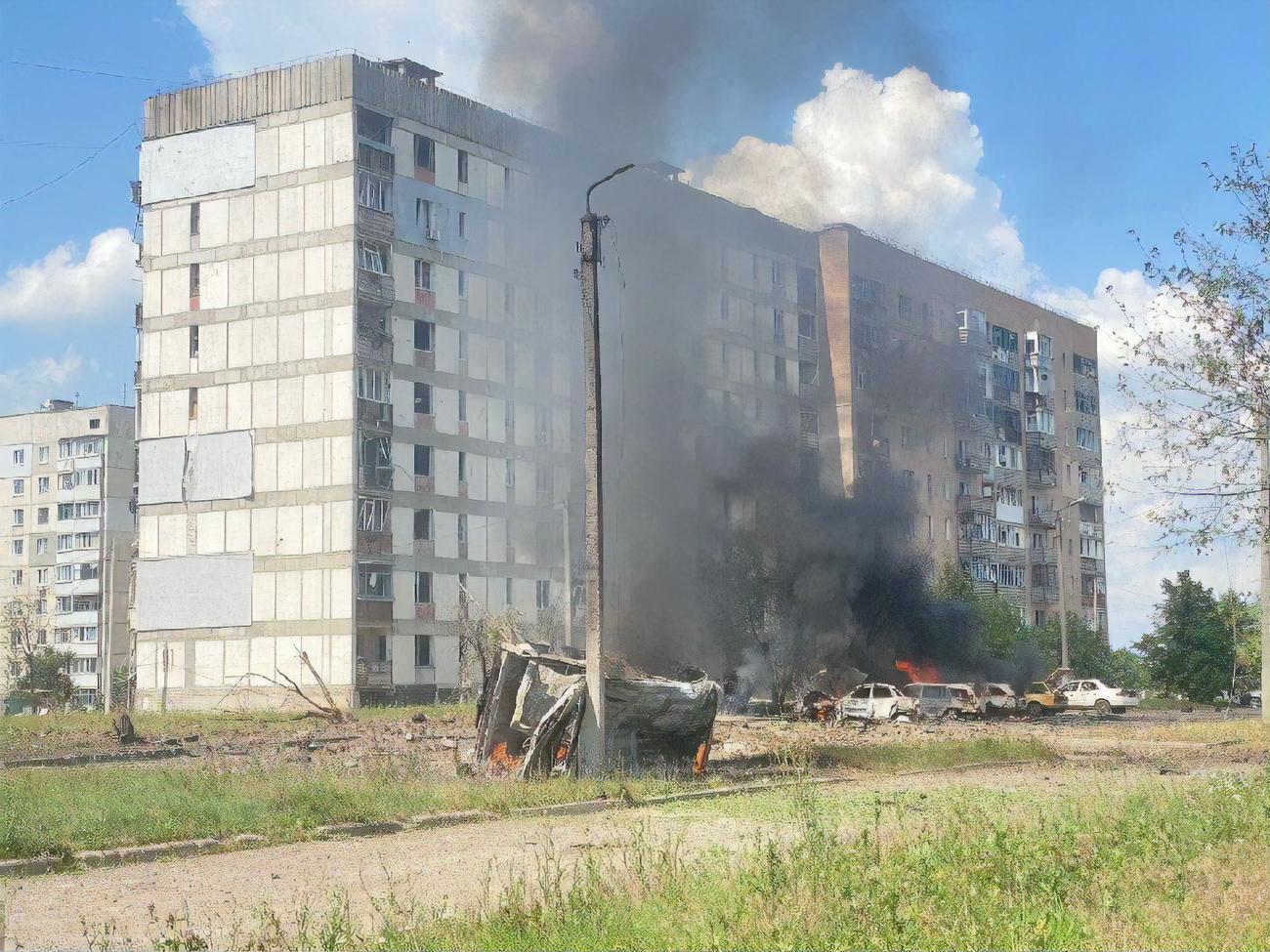 По данным ОВА, в жилой дом попал фугасный снаряд