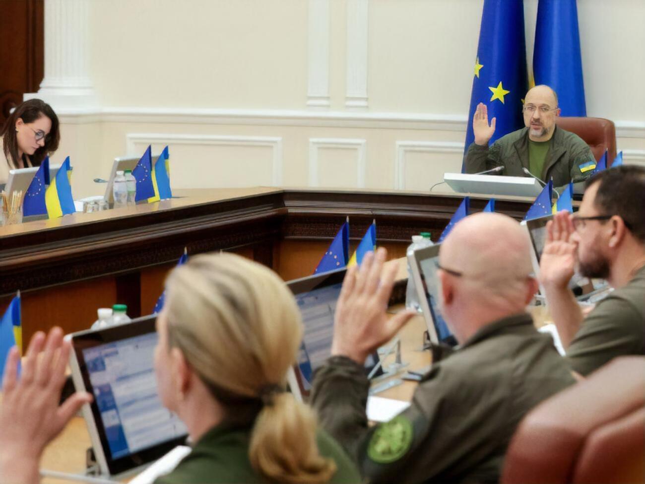 Восстановление Украины является одной из задач Кабмина, отметил Шмыгаль