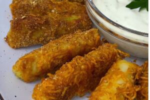 Для нагетсов кабачки необходимо нарезать продольными дольками