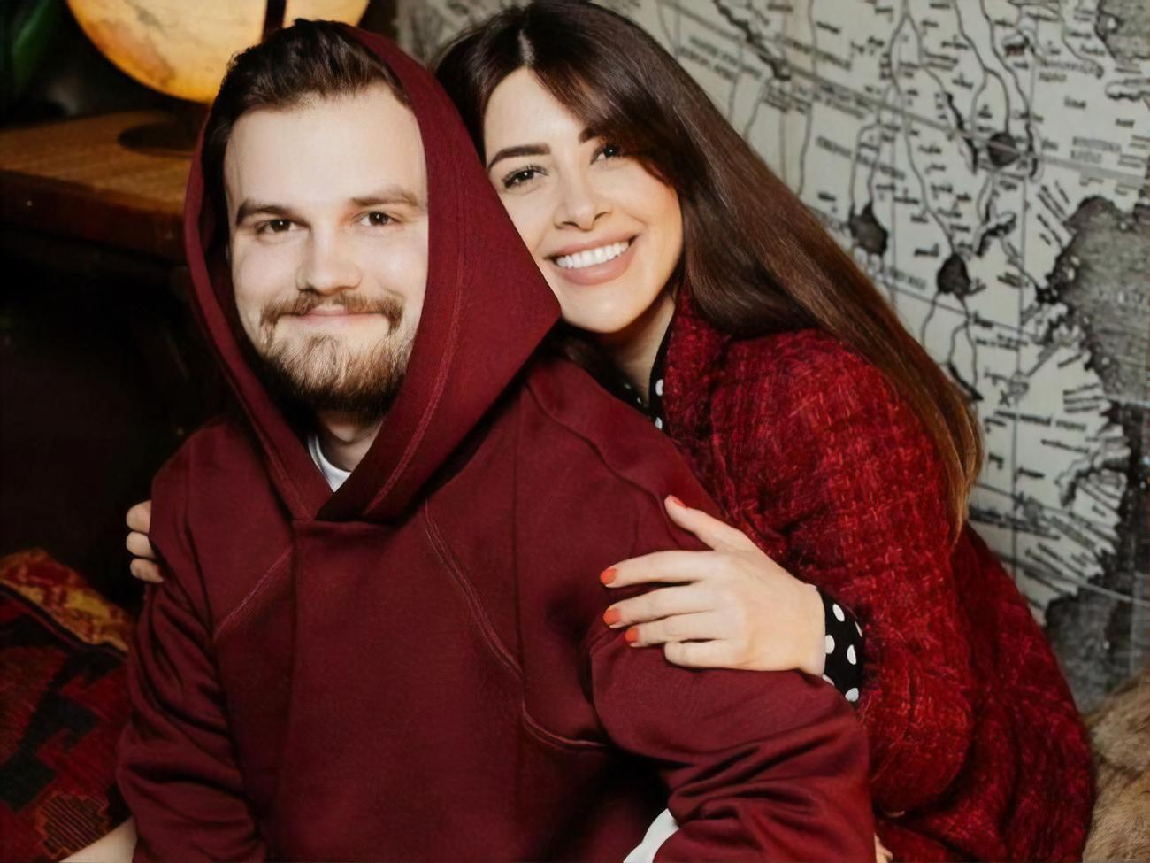 Есхакзай і Пронін останні півтора року перед розставанням були заручені