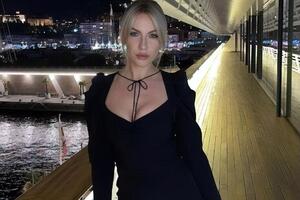 Никитюк показала несколько своих фото