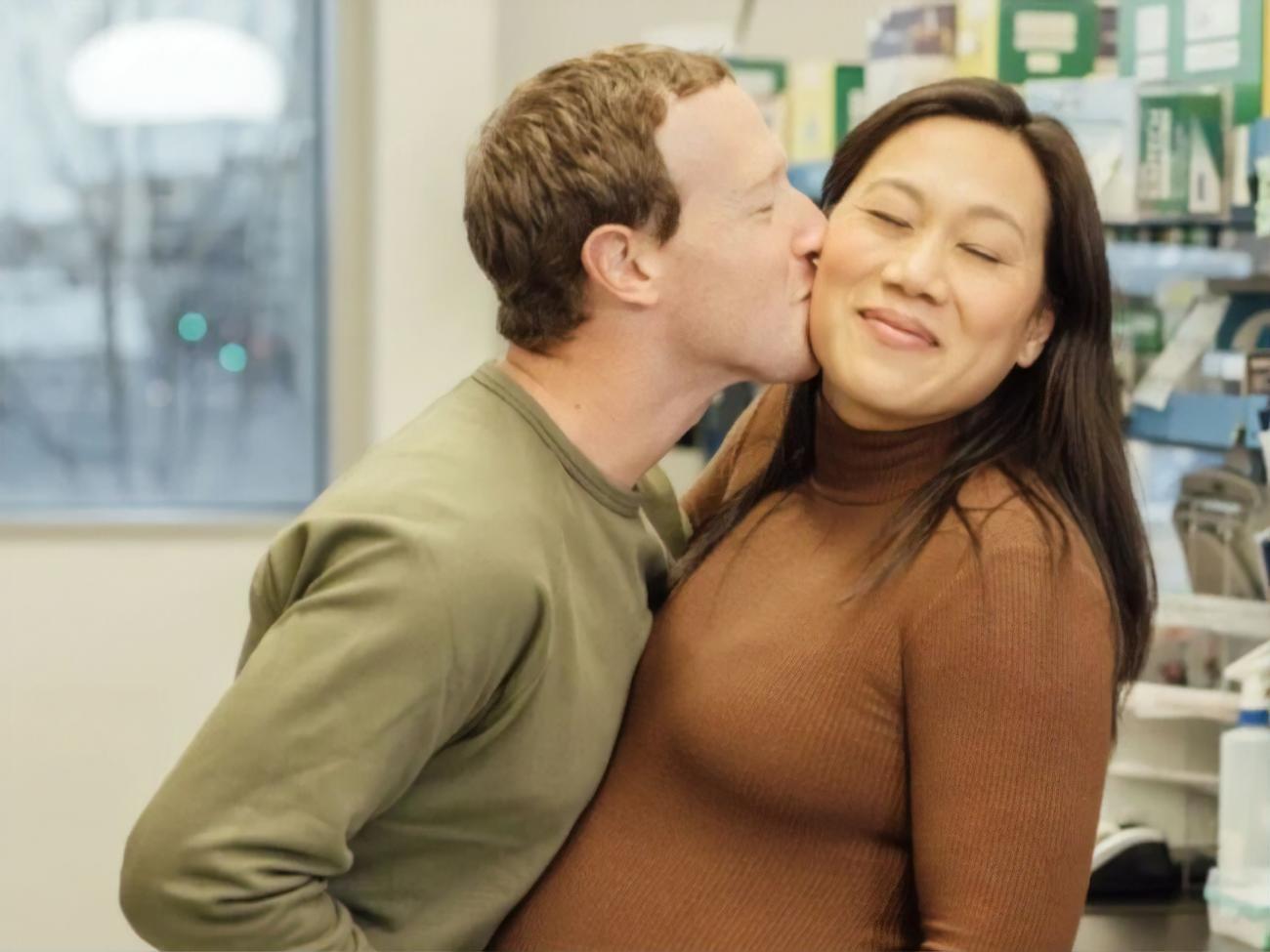 Цукерберг и Чан познакомились в 2003 году