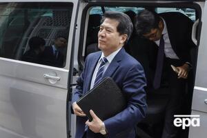 16–17 травня Лі Хуей відвідав Україну