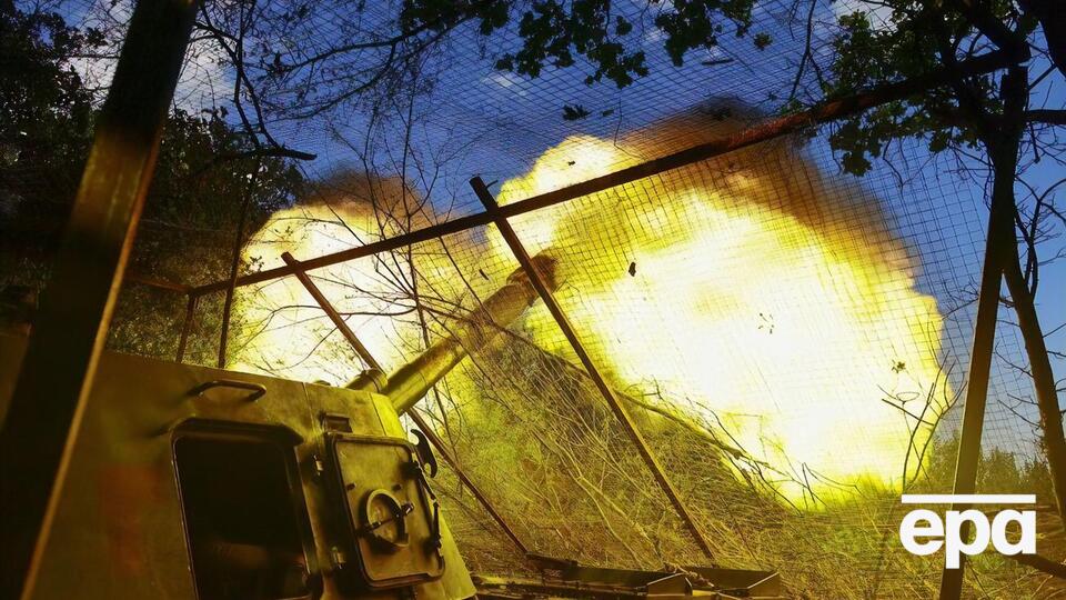 Є ймовірність, що Бахмут невдовзі повністю повернеться під контроль України, кажуть у розвідці