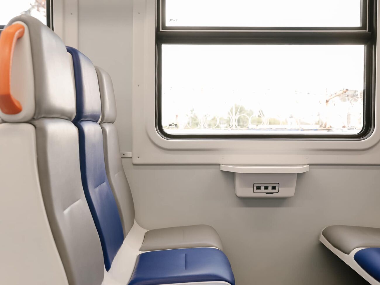 Военизированная охрана начала сопровождать украинские поезда в 2020 году