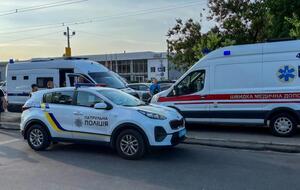 Территория суда оцеплена