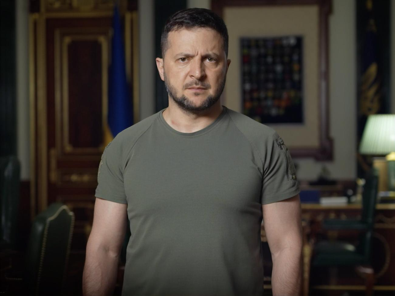 За словами Зеленського, питання виробництва боєприпасів для української армії обговорюють на кожному засіданні ставки